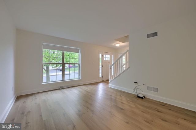 6369 BAYBERRY AVE, Manheim, PA 17545