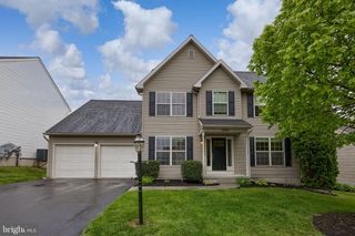 6369 BAYBERRY AVE, Manheim, PA 17545
