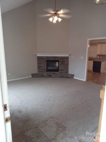 738 Ablow Drive, Matthews, NC 28105