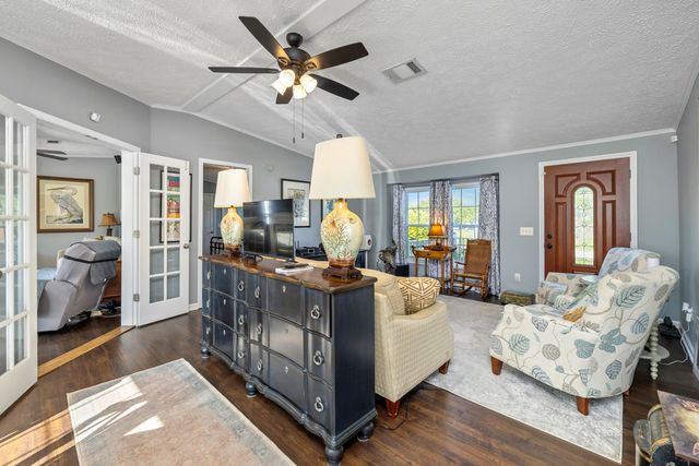 1294 Landing Road, Manning, SC 29102