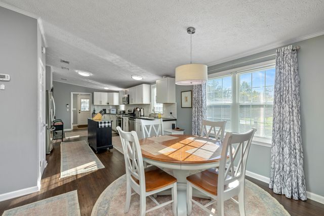 1294 Landing Road, Manning, SC 29102