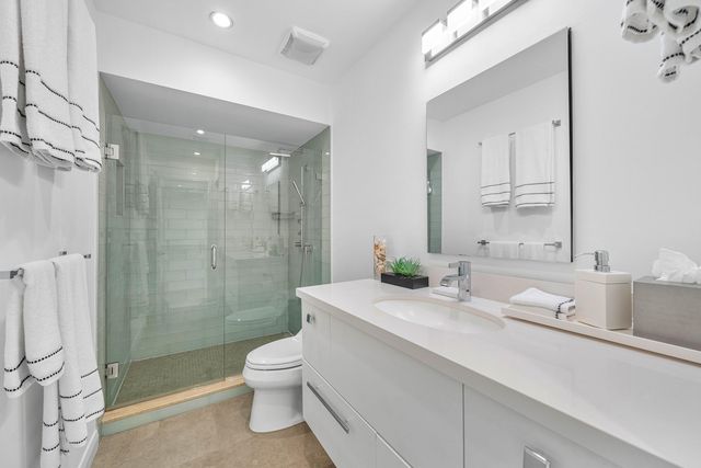 2335 S Ocean Boulevard 13, Palm Beach, FL 33480