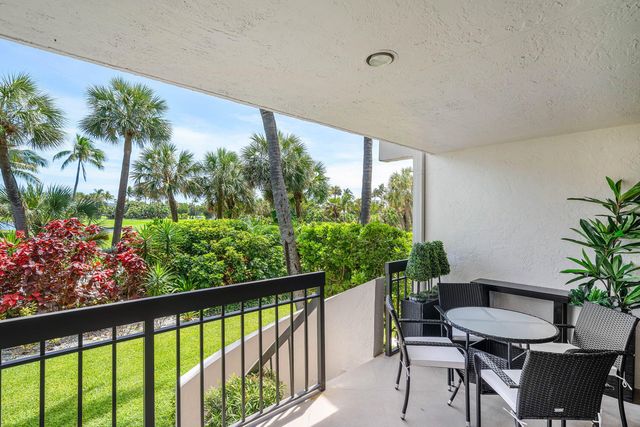 2335 S Ocean Boulevard 13, Palm Beach, FL 33480