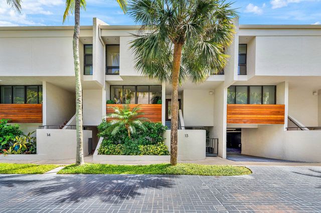 2335 S Ocean Boulevard 13, Palm Beach, FL 33480