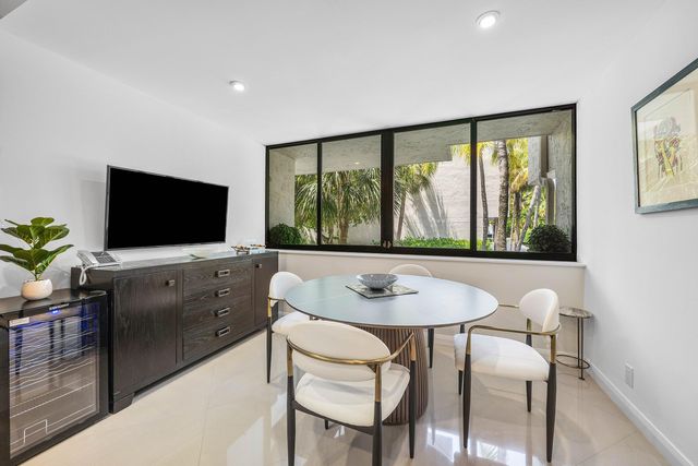 2335 S Ocean Boulevard 13, Palm Beach, FL 33480