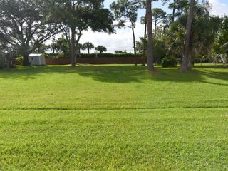 750 SE Karrigan Terrace, Port St. Lucie, FL 34983