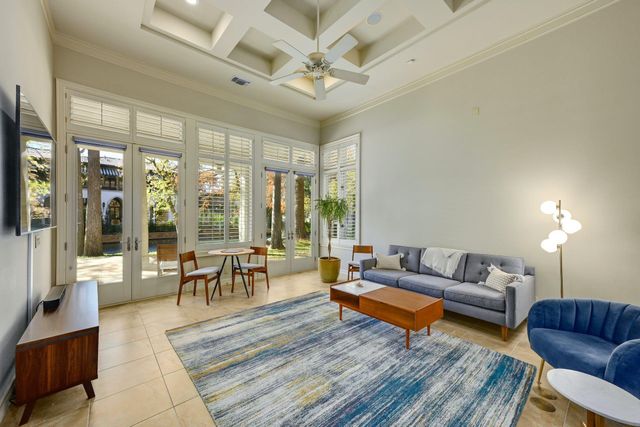 4400 Island Ave, Austin, TX 78731