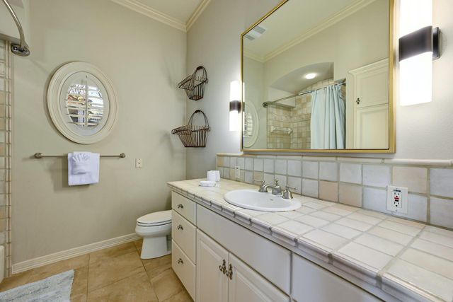 4400 Island Ave, Austin, TX 78731