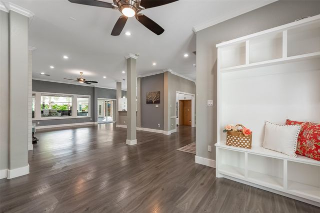 1013 Azalea Pointe, League City, TX 77573