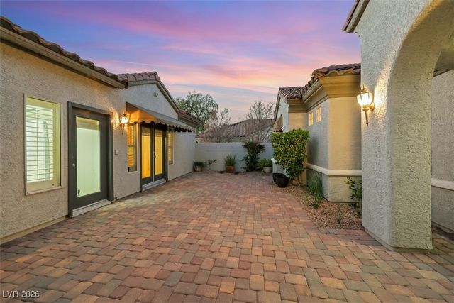 2900 Forest Grove Drive, Henderson, NV 89052