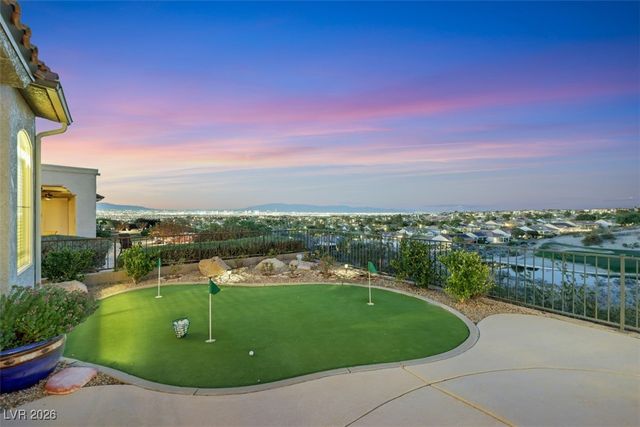 2900 Forest Grove Drive, Henderson, NV 89052