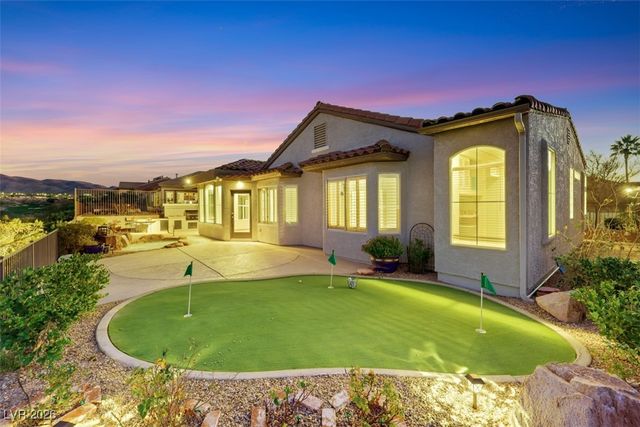 2900 Forest Grove Drive, Henderson, NV 89052