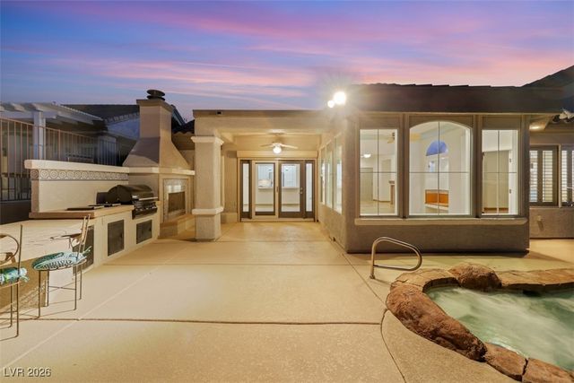 2900 Forest Grove Drive, Henderson, NV 89052