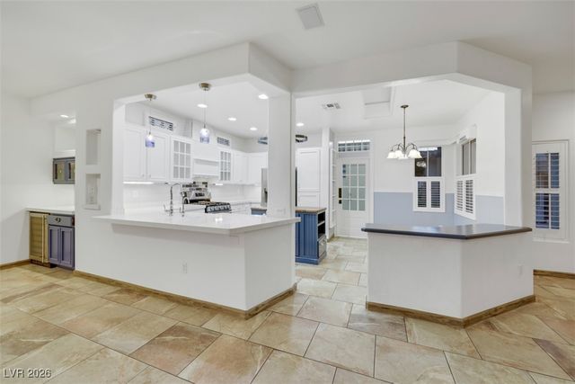 2900 Forest Grove Drive, Henderson, NV 89052