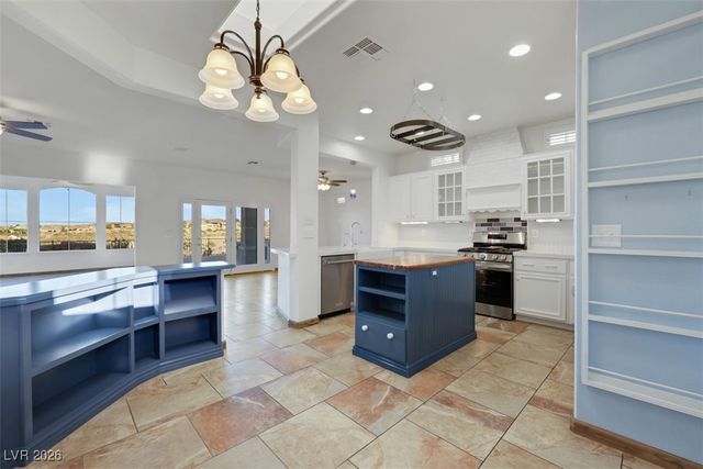 2900 Forest Grove Drive, Henderson, NV 89052