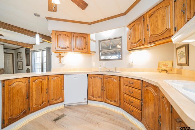 105 CR 2606, Pittsburg, TX 75686