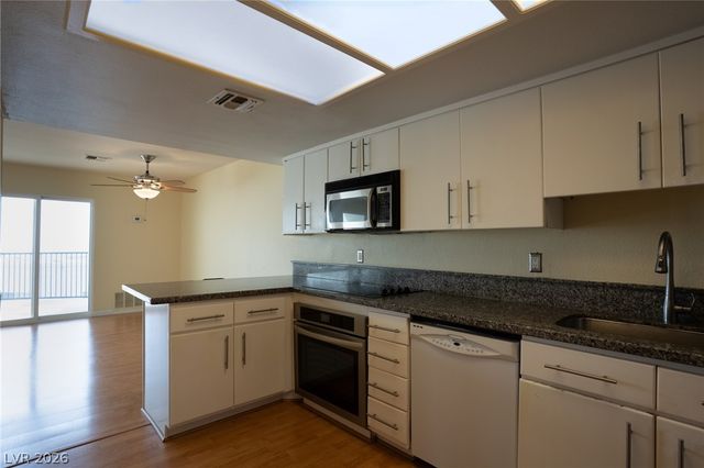 687 Marina Drive 32, Boulder City, NV 89005