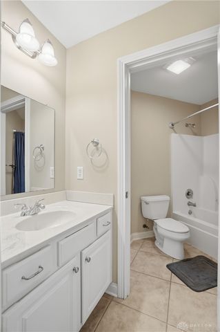 7596 Woodbridge Court, Clearcreek Twp, OH 45066