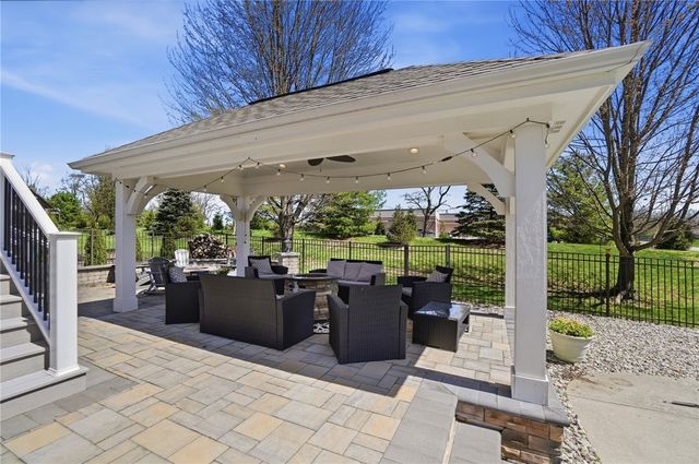 7596 Woodbridge Court, Clearcreek Twp, OH 45066