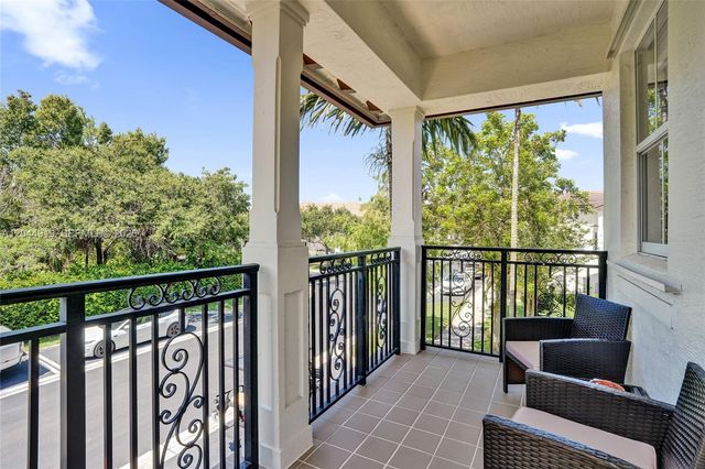 4760 Mimosa Pl 1015, Coconut Creek, FL 33073