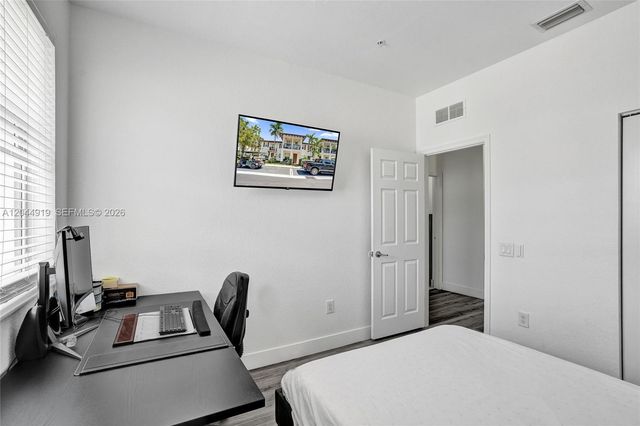 4760 Mimosa Pl 1015, Coconut Creek, FL 33073