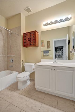 4760 Mimosa Pl 1015, Coconut Creek, FL 33073