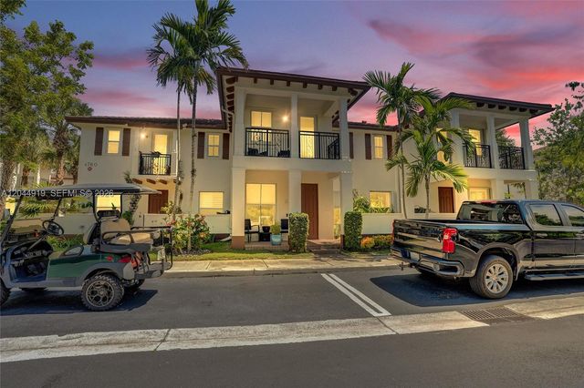 4760 Mimosa Pl 1015, Coconut Creek, FL 33073