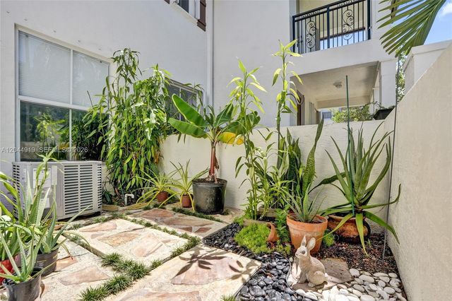 4760 Mimosa Pl 1015, Coconut Creek, FL 33073