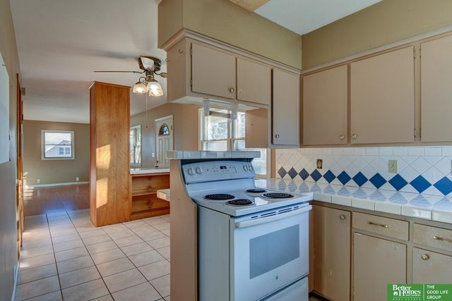 2538 N 75 Street, Omaha, NE 68134