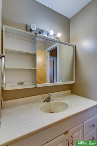 2538 N 75 Street, Omaha, NE 68134