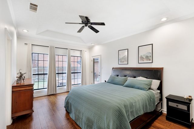 717 Ashley Drive, Hurst, TX 76054