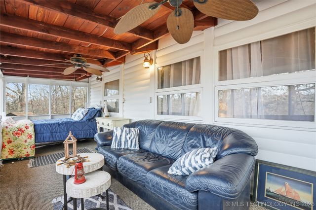 418321 E 1105 Road, Checotah, OK 74426