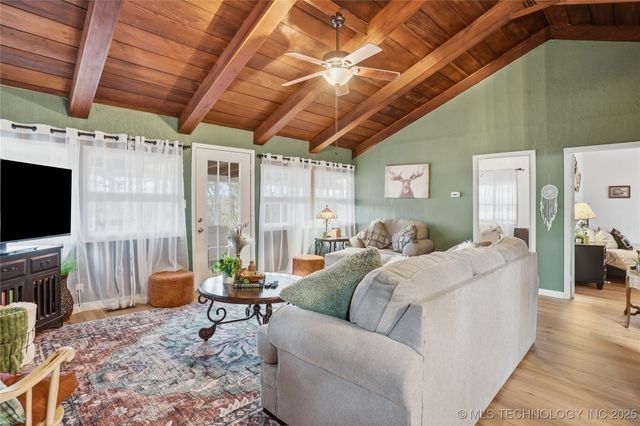 418321 E 1105 Road, Checotah, OK 74426