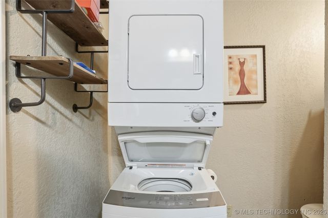 418321 E 1105 Road, Checotah, OK 74426