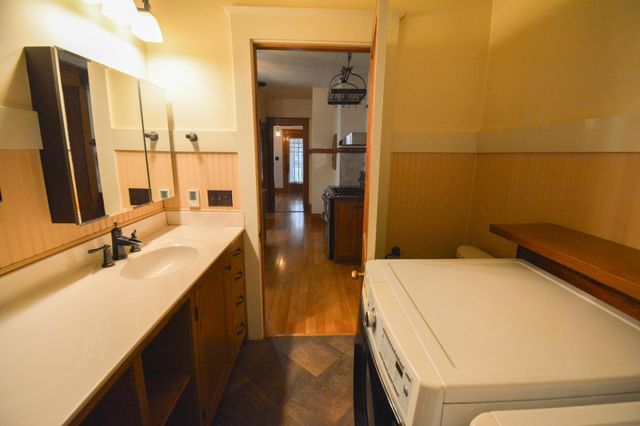 915 E Center Street, Rochester, MN 55904