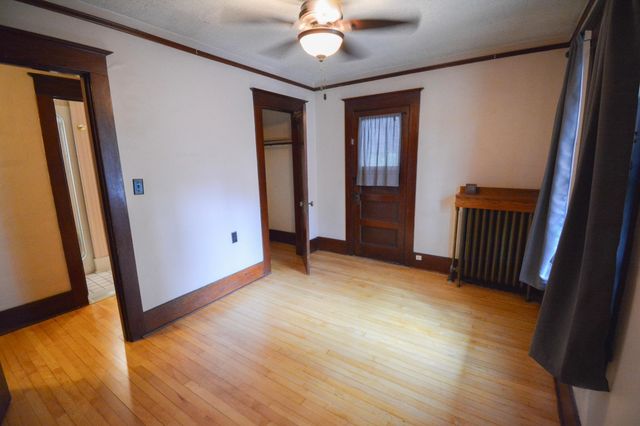 915 E Center Street, Rochester, MN 55904