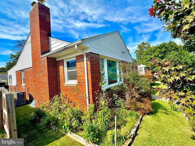 9708 SAXONY RD, Silver Spring, MD 20910