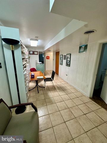 9708 SAXONY RD, Silver Spring, MD 20910