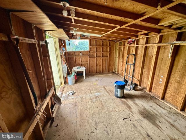9708 SAXONY RD, Silver Spring, MD 20910