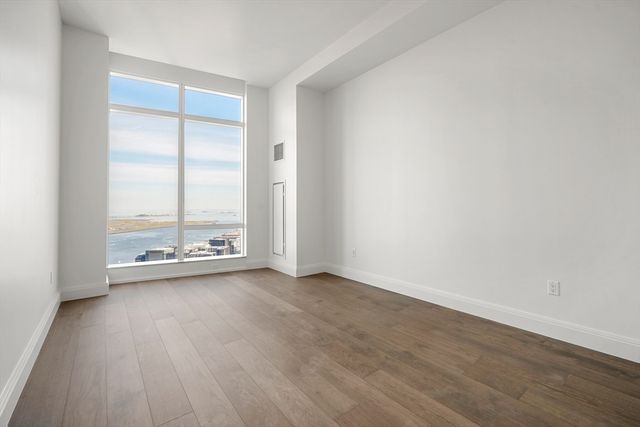 240 Devonshire Street PH 1E, Boston, MA 02110