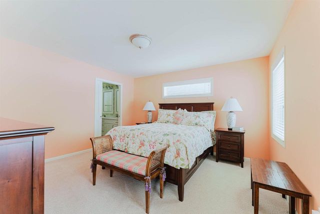 4367 AUTUMN HILLS DRIVE, Oshkosh, WI 54904