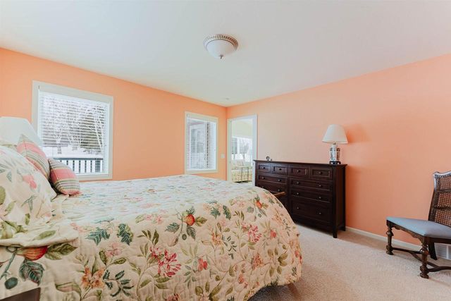 4367 AUTUMN HILLS DRIVE, Oshkosh, WI 54904