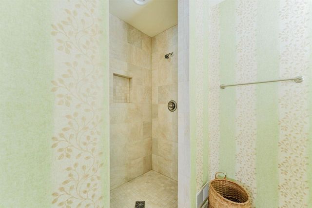 4367 AUTUMN HILLS DRIVE, Oshkosh, WI 54904