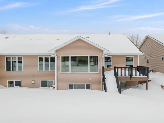 4367 AUTUMN HILLS DRIVE, Oshkosh, WI 54904