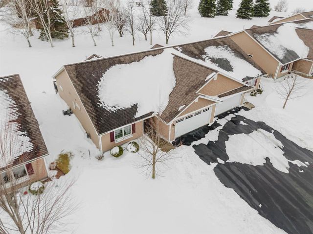 4367 AUTUMN HILLS DRIVE, Oshkosh, WI 54904