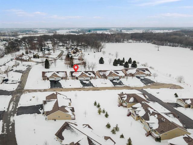 4367 AUTUMN HILLS DRIVE, Oshkosh, WI 54904