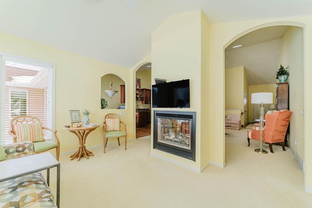 4367 AUTUMN HILLS DRIVE, Oshkosh, WI 54904