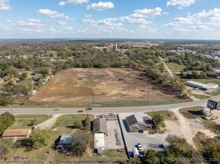 Hwy 70, Kingston, OK 73439