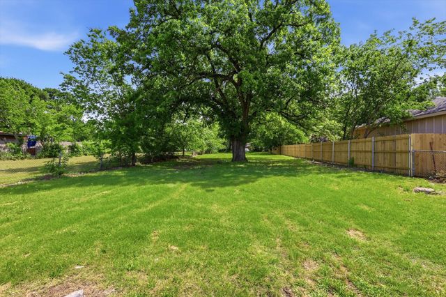 4022 N Westmoreland Road, Dallas, TX 75212