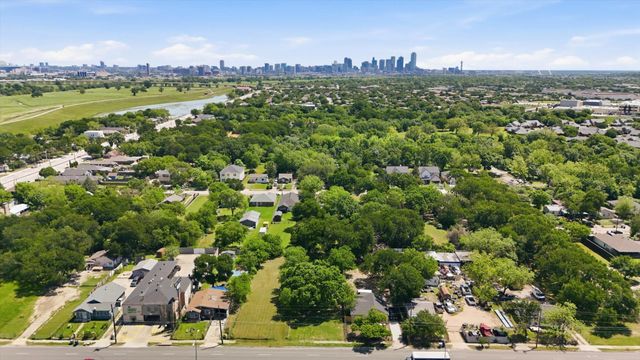 4022 N Westmoreland Road, Dallas, TX 75212